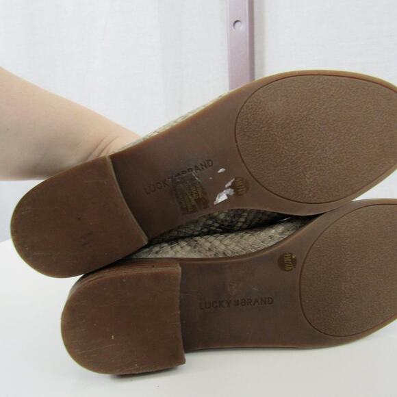 Lucky Brand Size 9 Snake Cut-Out Side Cahill Almond Toe Slip On Leather Flats - Picture 12 of 13